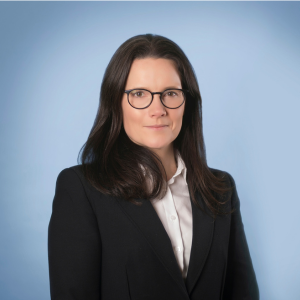 Louise MacLynn KC